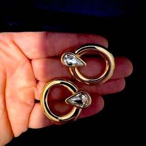 Vintage Swarovski crystals gold plated earrings